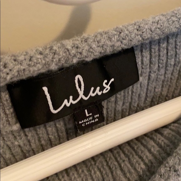 Lulu’s Grey Mock Neck Knit Sweater - Picture 3 of 7